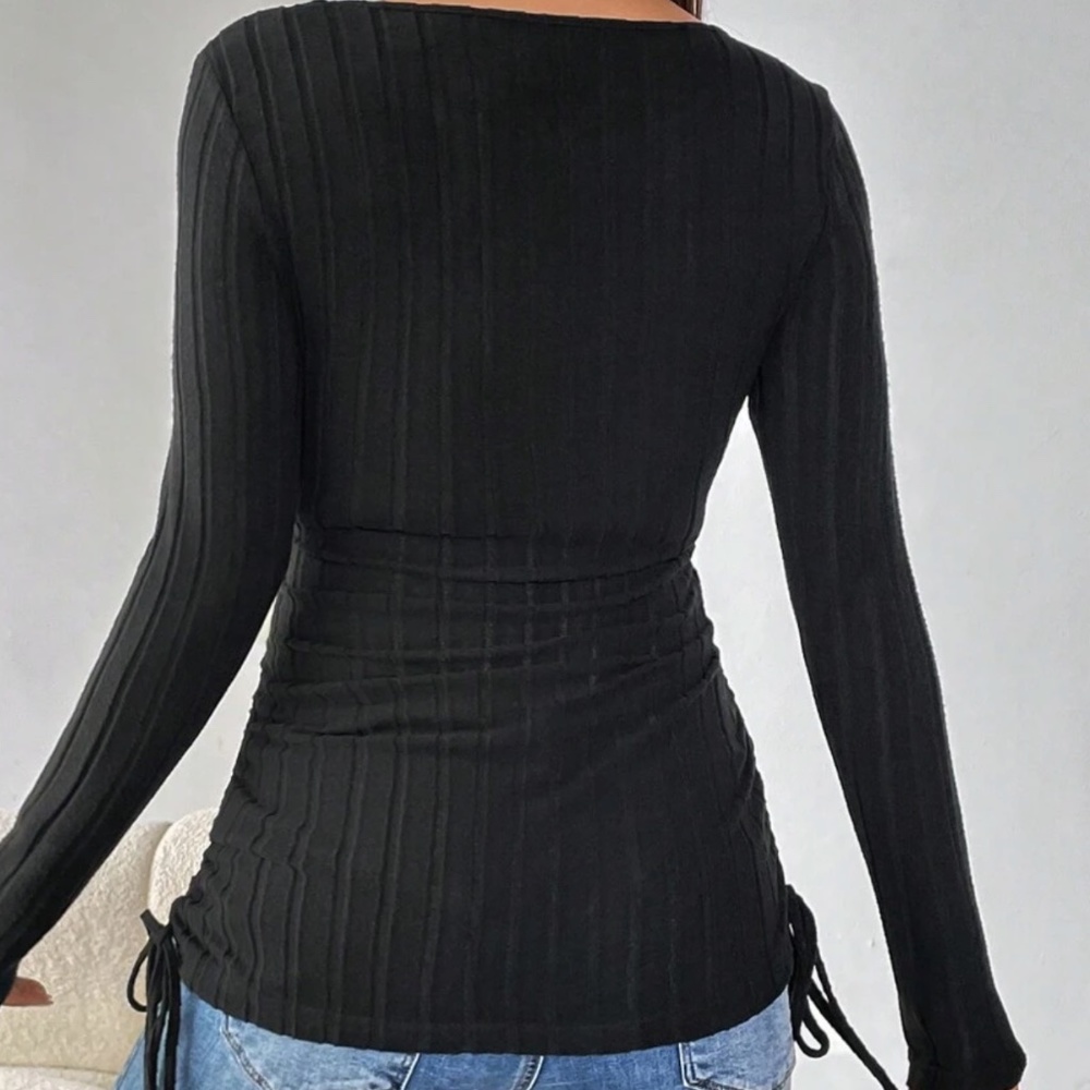 Maternity Ruched Side Ribbed Long Sleeve Top - Picture 3 of 15